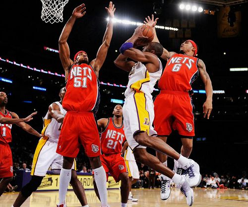  凯里·欧文：从状元秀到传奇控卫的NBA征程  